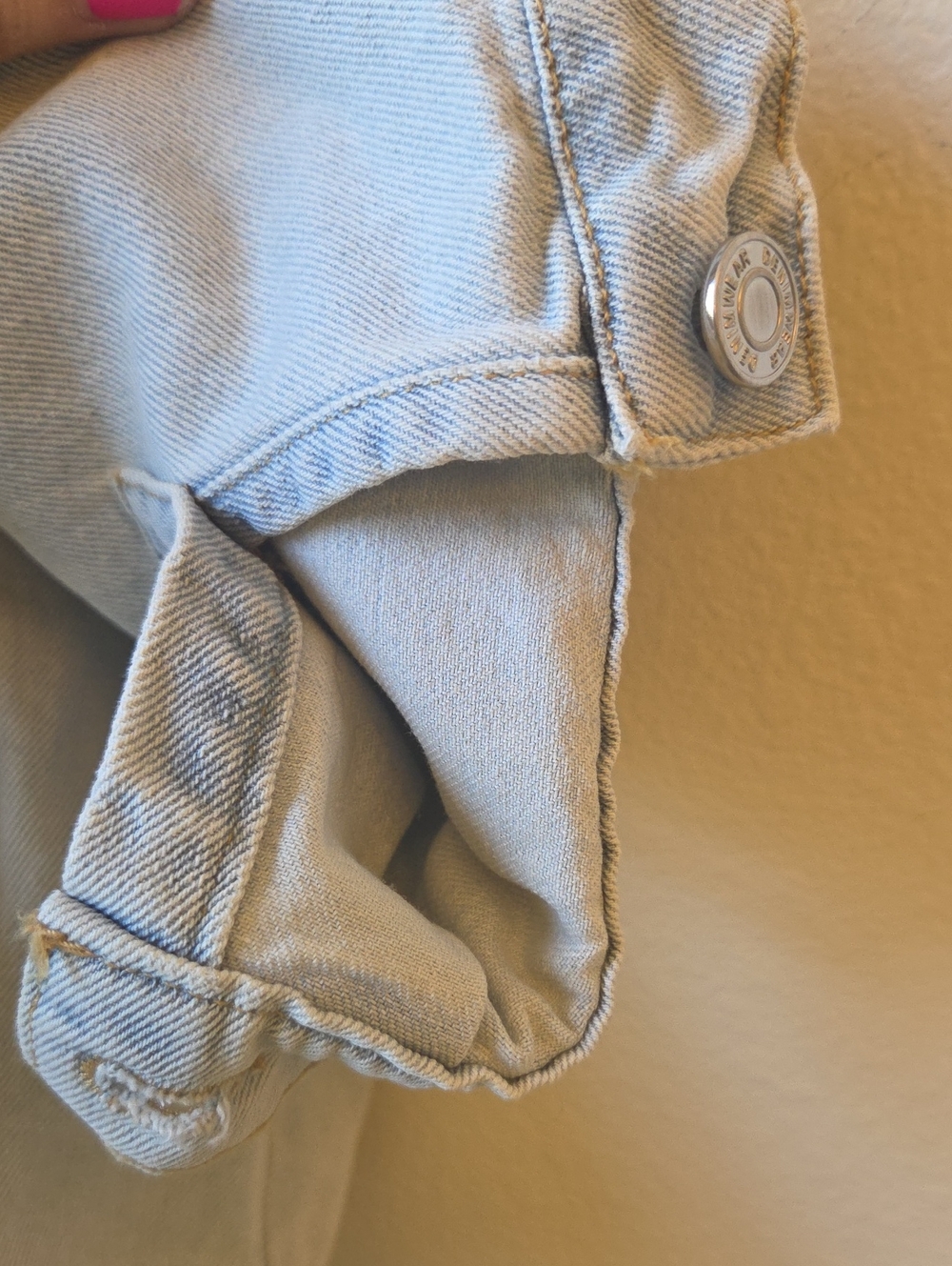 Stoosh Baggy Denim Jacket Lightwash - Picture 11 of 11